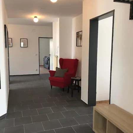 Haus Am Spitalgarten Fuer 10 Personen Gundelfingen