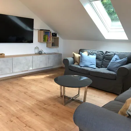Haus Am Spitalgarten Fuer 10 Personen * Gundelfingen
