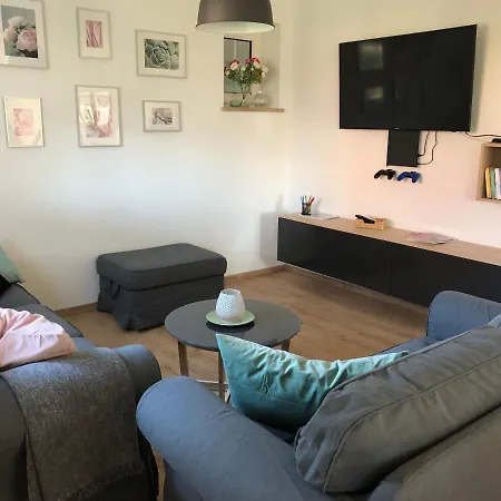 Haus Am Spitalgarten Fuer 10 Personen Holiday home Gundelfingen an der Donau